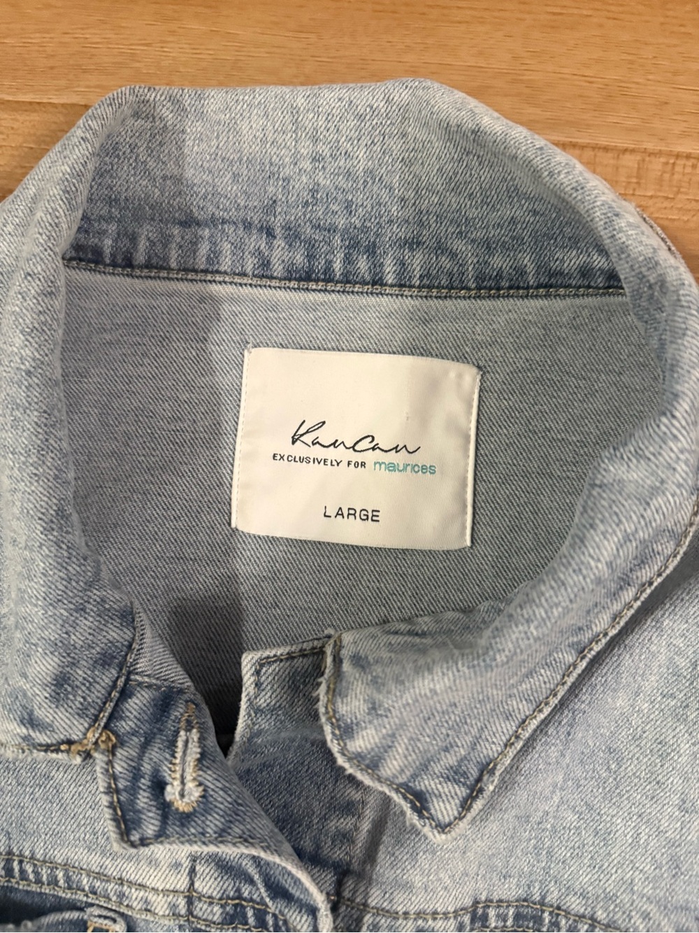 KanCan Light Blue Cropped Denim Jacket with Frayed Hem - Picture 4 of 6